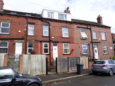 Property-sale in Station Avenue, Bramley, Leeds LS13 3QN